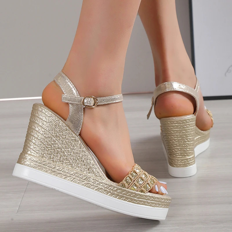Gold Silver Glitters Wedge Sandals Women Buckle Strap Chunky Platform Sandles Woman Summer Non-Slip Thick Sole Sandalias Mujer 240528