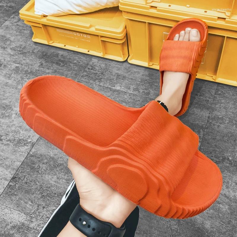 Slippers 2024 Man Summer Beach Fashion Eva Soft Women Sandals Thick Platform Leisure Ladies Indoor Bathroom Anti-slip Shoes