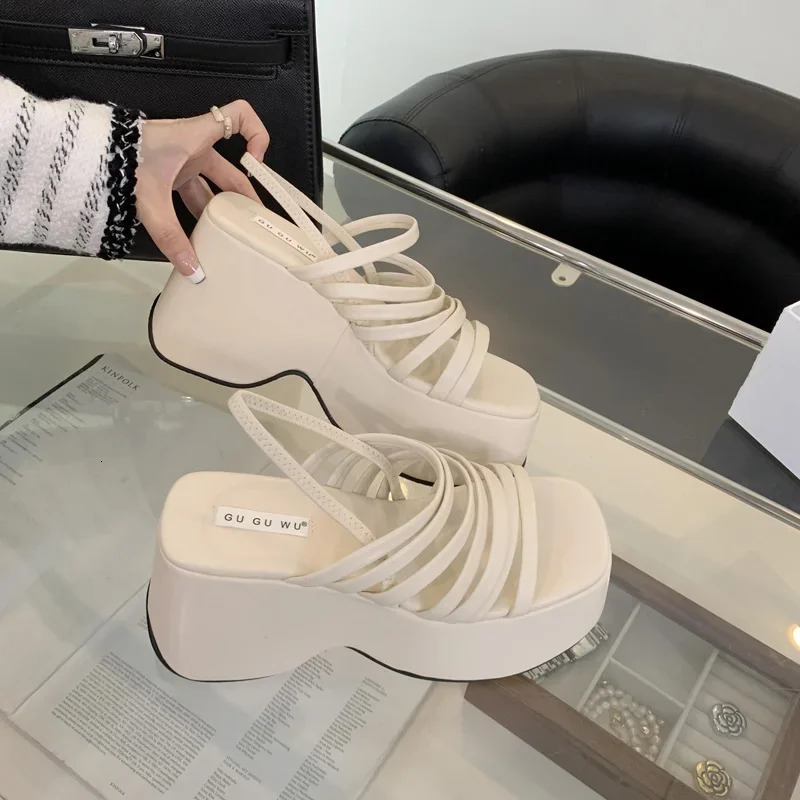 Silver Wedge Sandals Women Platform Shoes Black Belt High Heels Gladiator Chunky Heeled Sandals Summer Wedges Zapatos De Mujer 240528
