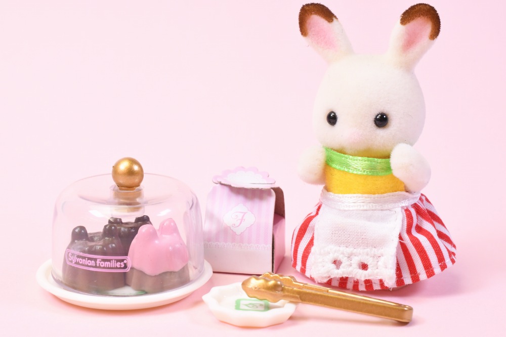 Tarlin capsule toys Animals forest Family cute cake shop 3 dollhouse miniatures for 1/12 dolls figures candy toy gashapons