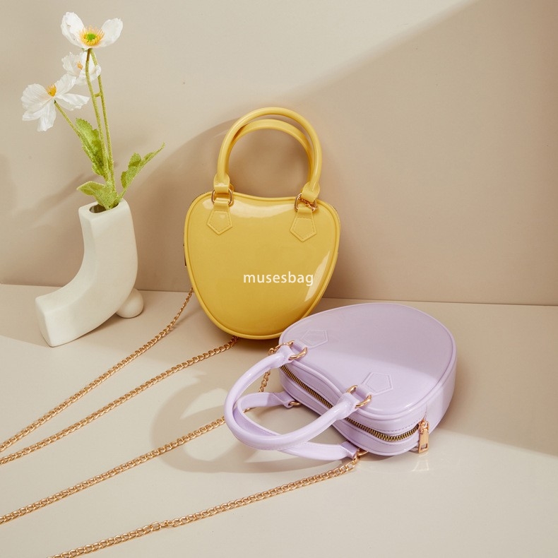 Designer bag love Barbie jelly bag fashionable and versatile dinner bag beach bag summer women's mini diagonal bag