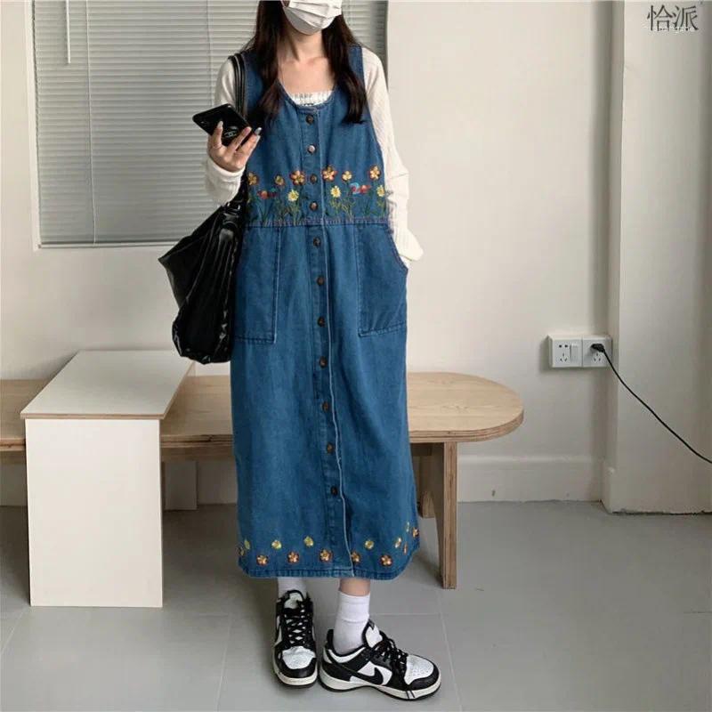 Casual Dresses Japan Style Embroidery Suspender Denim Dress Women Spring Autumn Single Breasted Pocket Mid Long Skirt Oversized Vintage