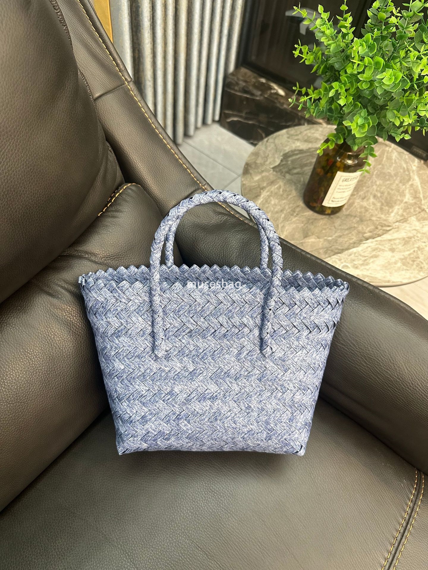 Women's straw woven bags woven bags leisure and business high-quality hand-held cabbage baskets large capacity tote bags