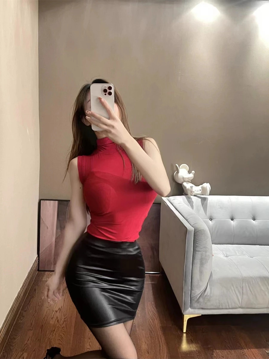 WOMENGAGA Leather Matte Slim Mini Sexy Fashion PU Short High Waist Skirt Korean Nightclub Streetwear Wholesale Clothes 7ST 240529