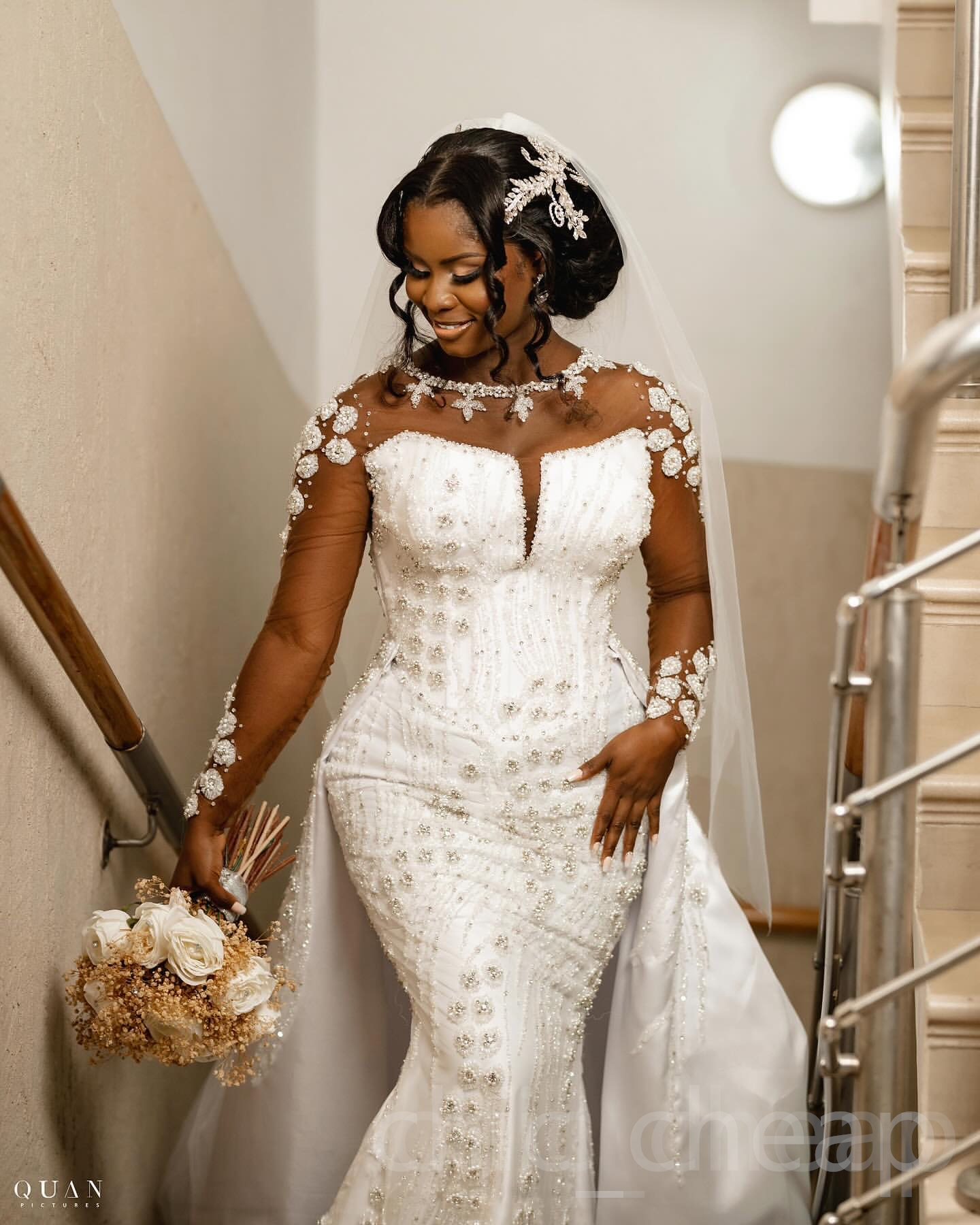 2024 Arabic Aso Ebi Plus Size Urious White Mermaid Wedding Dress Lace Beaded Crystals Bridal Gowns Dresses Zj0355 0107