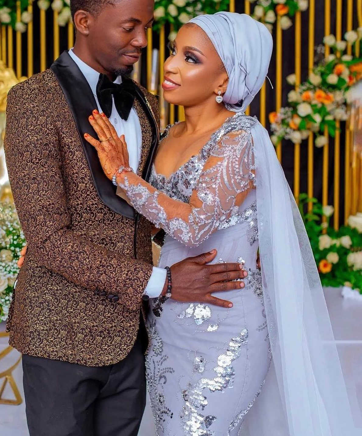 Muslim Sequins Mermaid Wedding Dresses Beading Arab Bridal Gowns Long Sleeves Sweep Train Custom Made Bride Vestido de novia