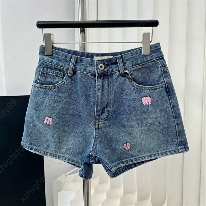 designer women denim shorts summer hotty hot short pants 2024 Fashion New Towel Embroidery Logo Printing shortwig jeans womens clothing