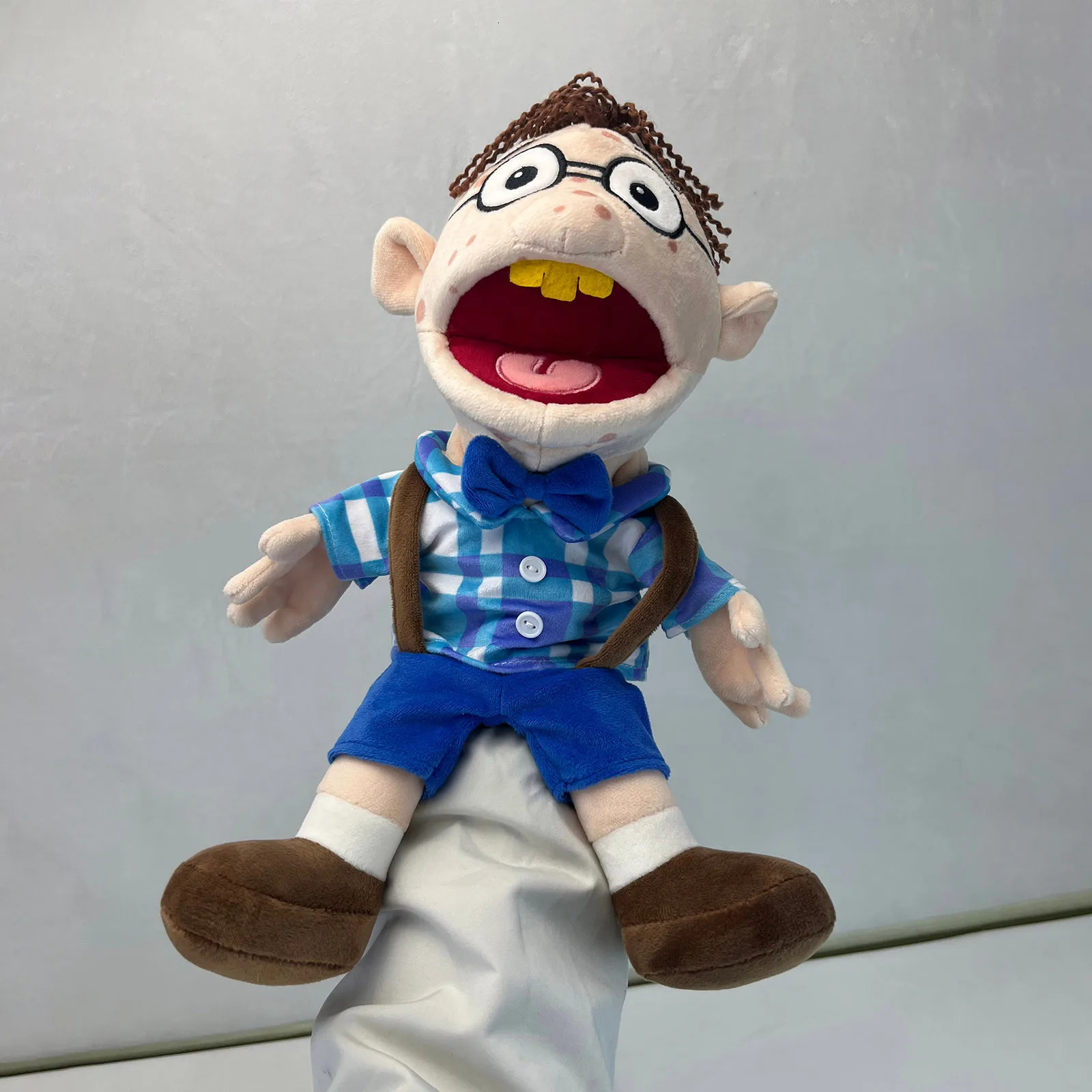 Kid-Friendly Zombie Themed Plushie Puppets Set by Jeffy Featuring Rap Music
