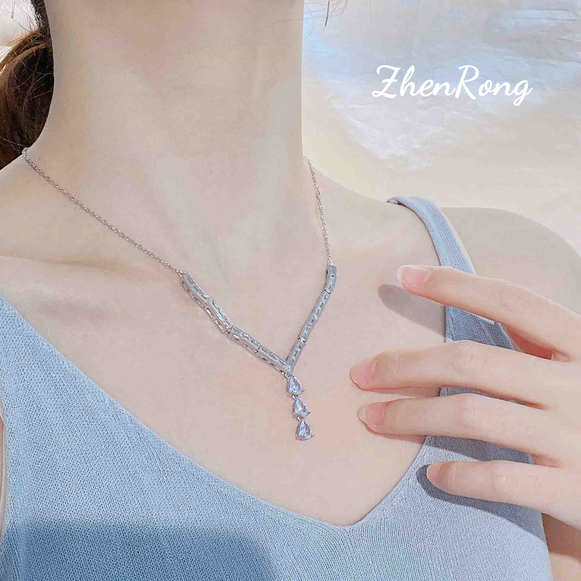 Dia Tears Pendant: 2024 Stunning Water Drop Moissanite Jewelry