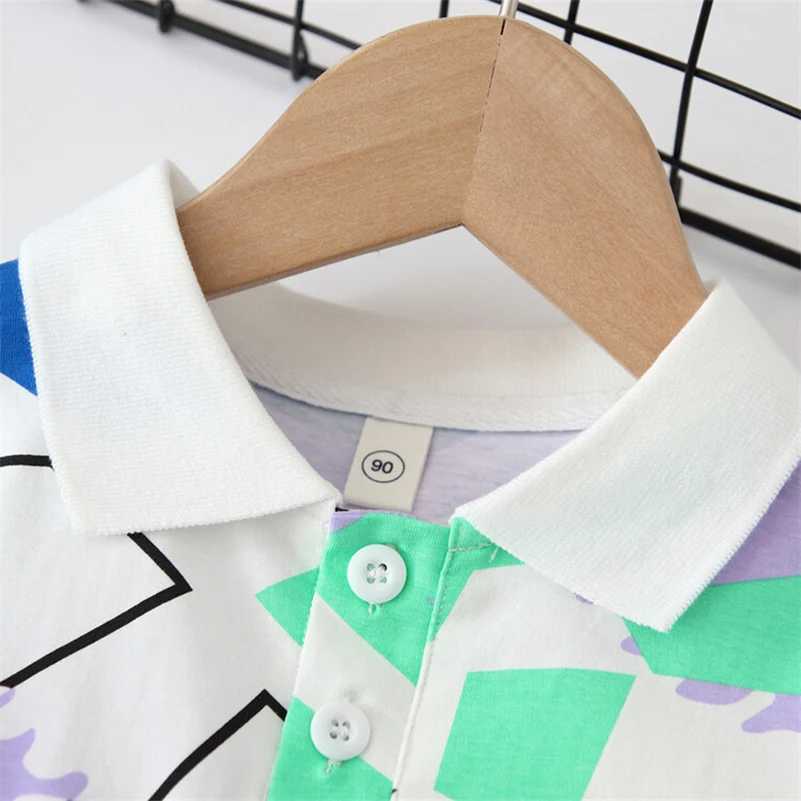 Polos Polos Summer Boys 2024 Fashionab Casual Sweat Absorbent Tri Color Twill Printed tters/POLO Shirts/2-7 Years Old WX5.29