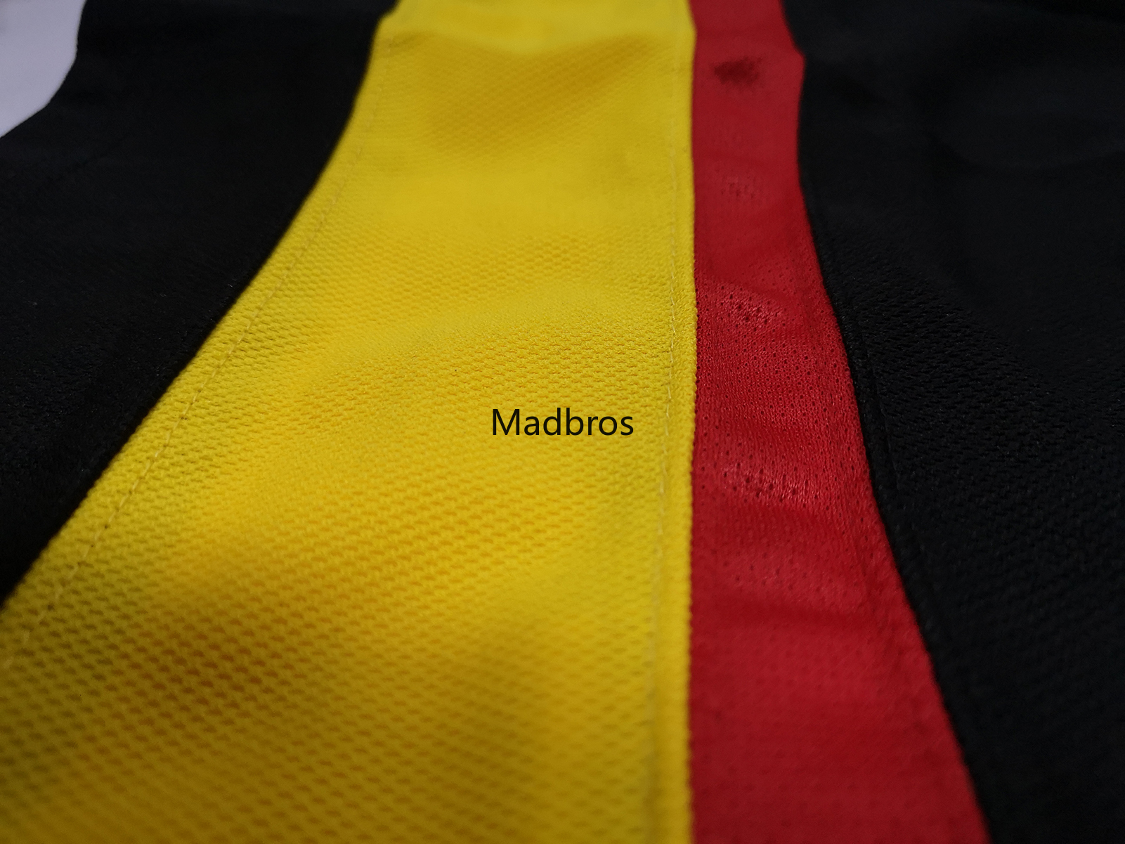 Pavel Bure Jersey 10 Vancouver Ice Hockey Jersey 16 Trevor Linden Jersey Retro Sweater Stitched Letters Numbers Us Size S-3XL