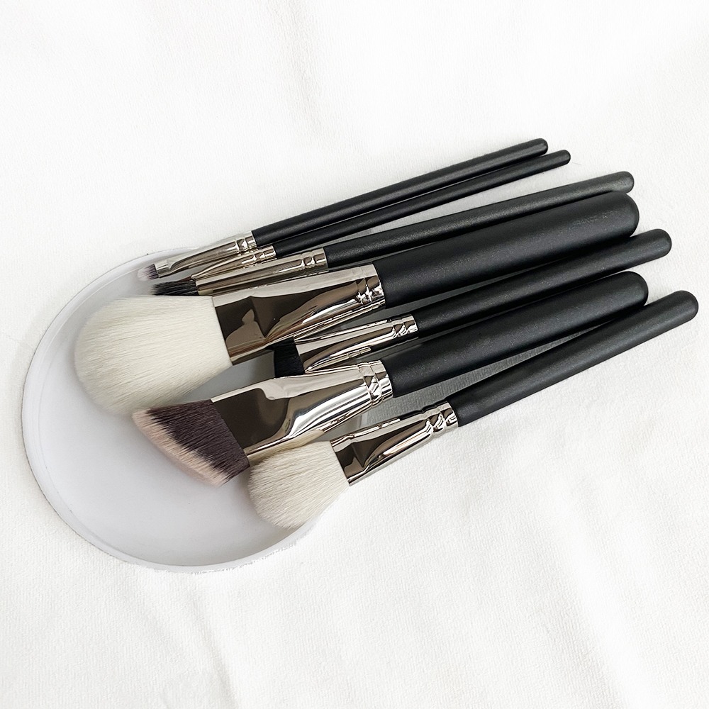Makeup Brushes Set for Powder Foundation Cheek Blush Tapered Eyeshadow Blending Concealer Cosmetic Tools 135S 171S 133 286S 106S