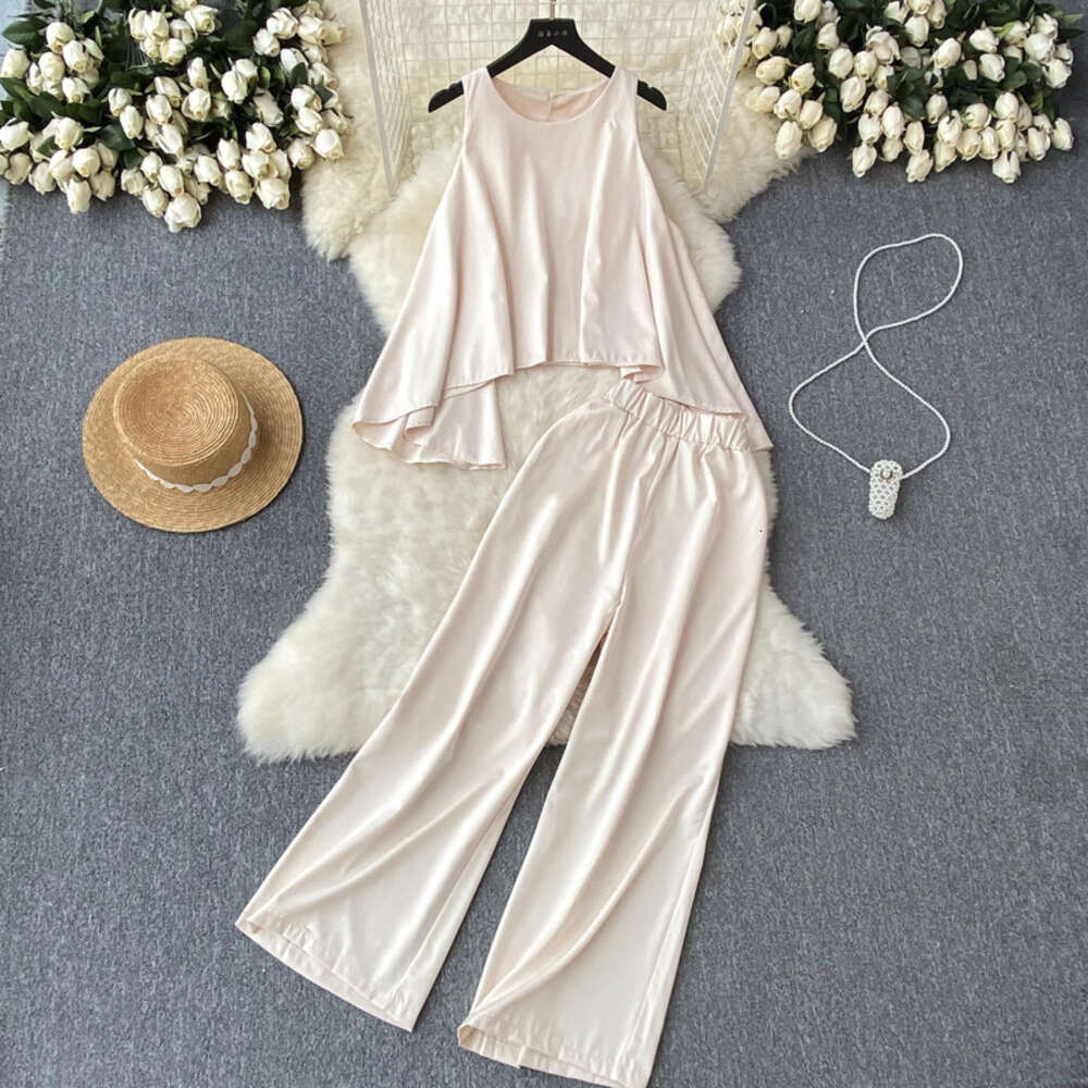 Fashionable And High-end Suit For Women French Style Unique Long Sleeved Round Neck Off The Shoulder Top Elastic Waist Wide Leg Pants Two-piece Set