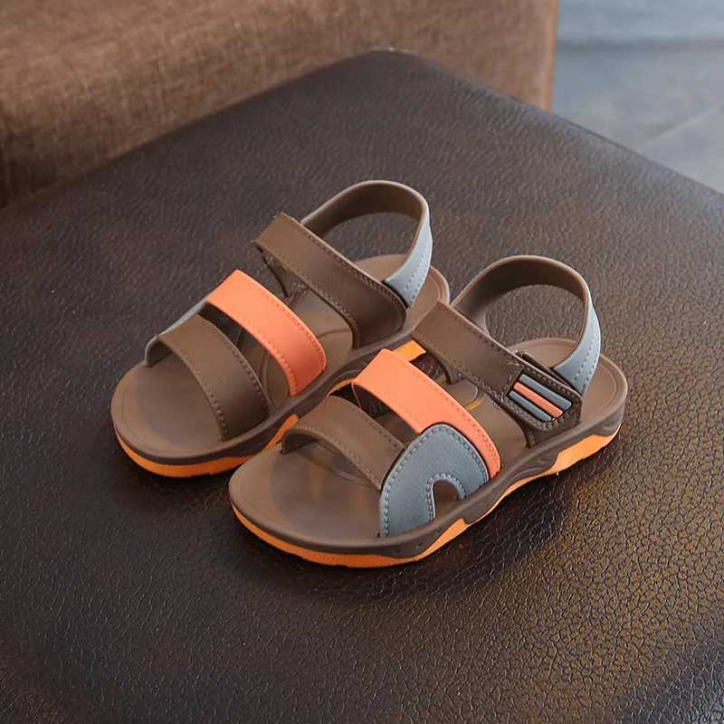 Sneakers Childrens beach sandals student anti slip shoes simple and ordinary boys sandals simple and soft bottom childrens casual shoes H241221