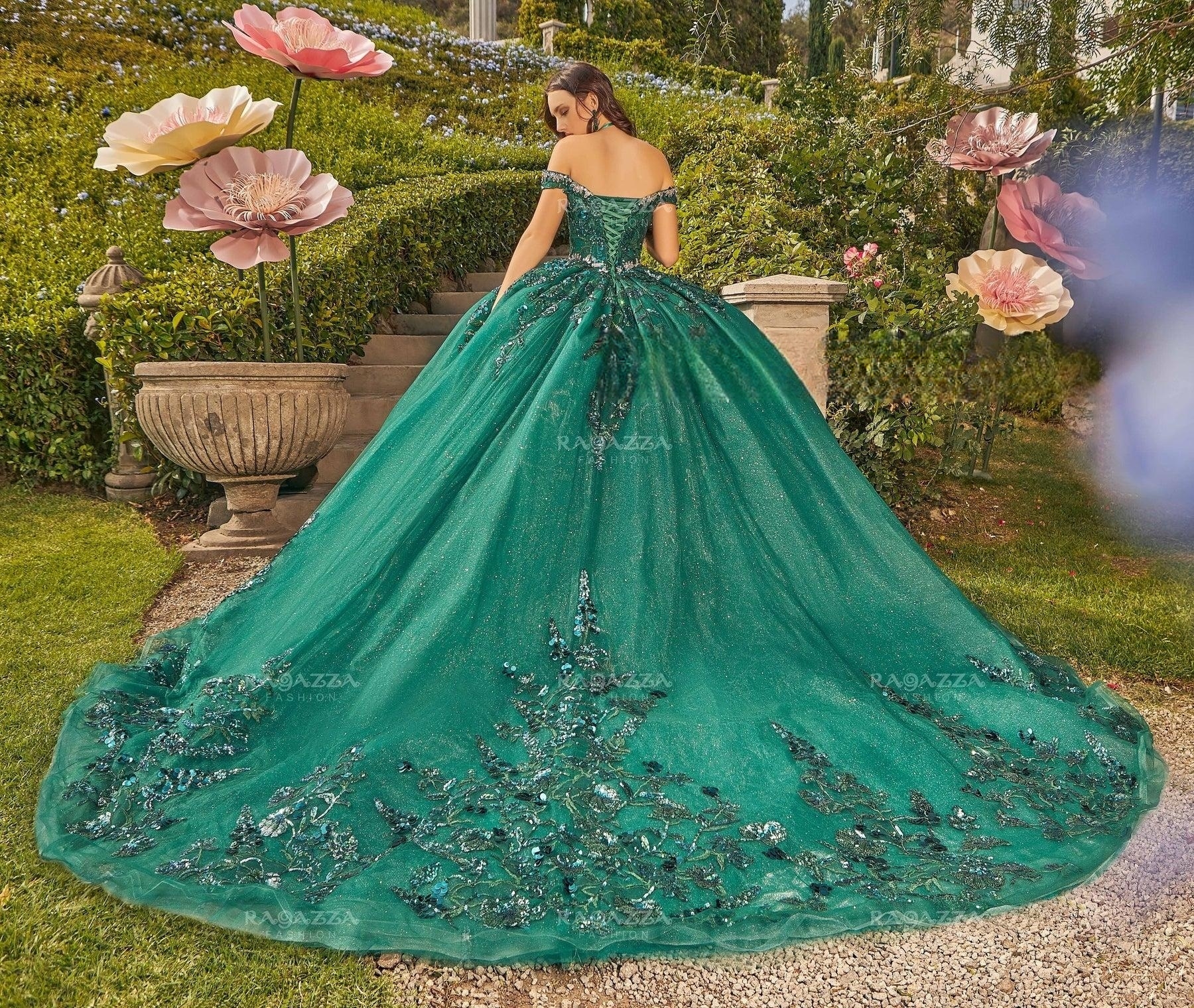 Green Mexican Quinceanera Dresses Ball Gown Off The Shoulder Sparkly Crystals Puffy Charro Sweet 16 Dresses 15 Anos