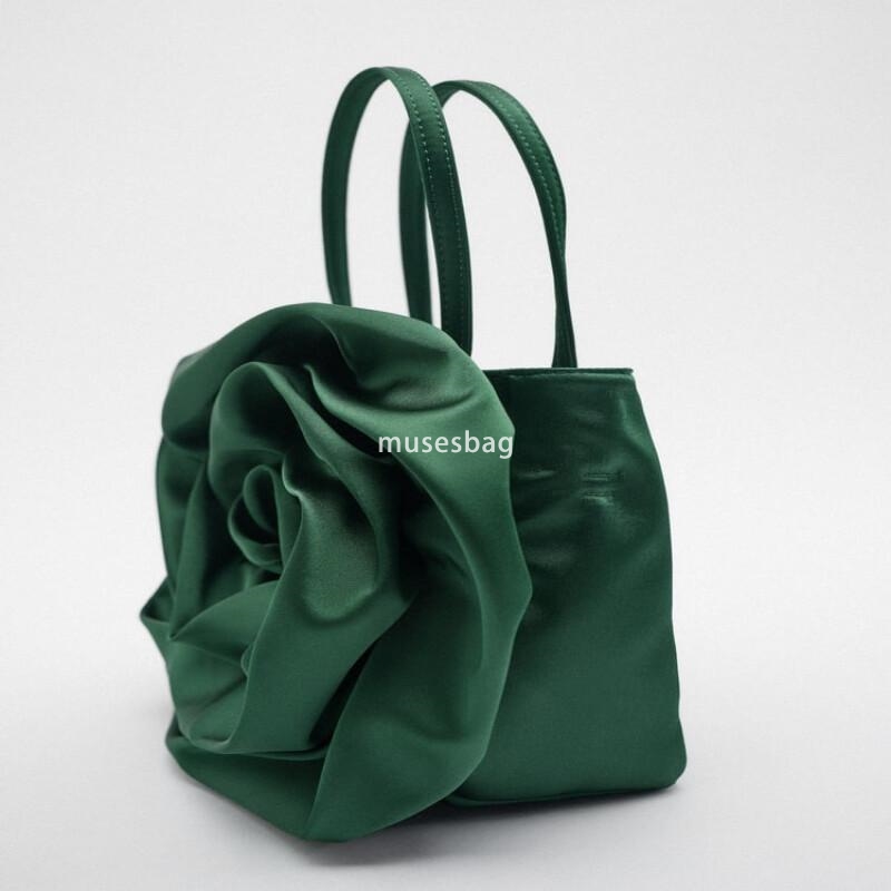 A niche designer bag for women high-quality silk flower bag single shoulder crossbody small square bag mini classic luxury card clip credit card coin 