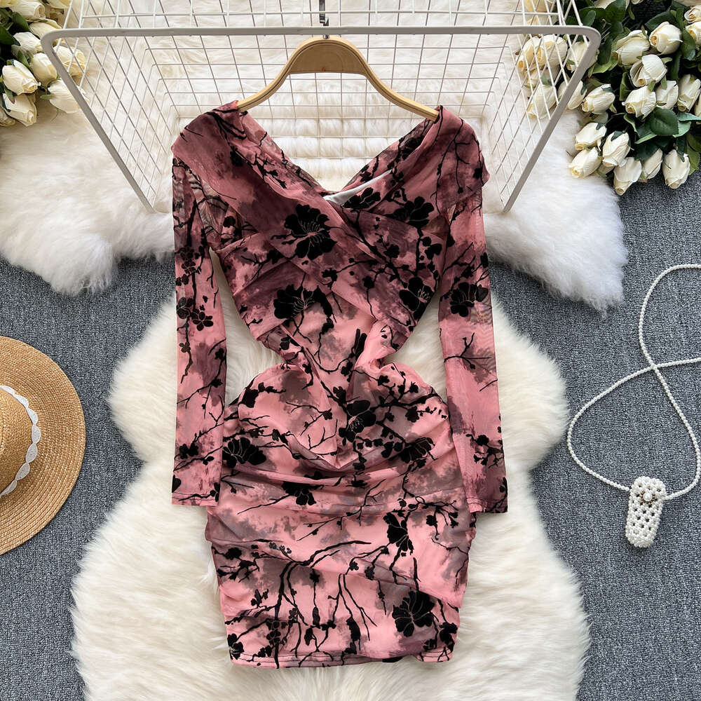 Light mature style womens clothing design with a cross V-neck elastic slim fit short and sexy buttocks wrapped skirt printed dress