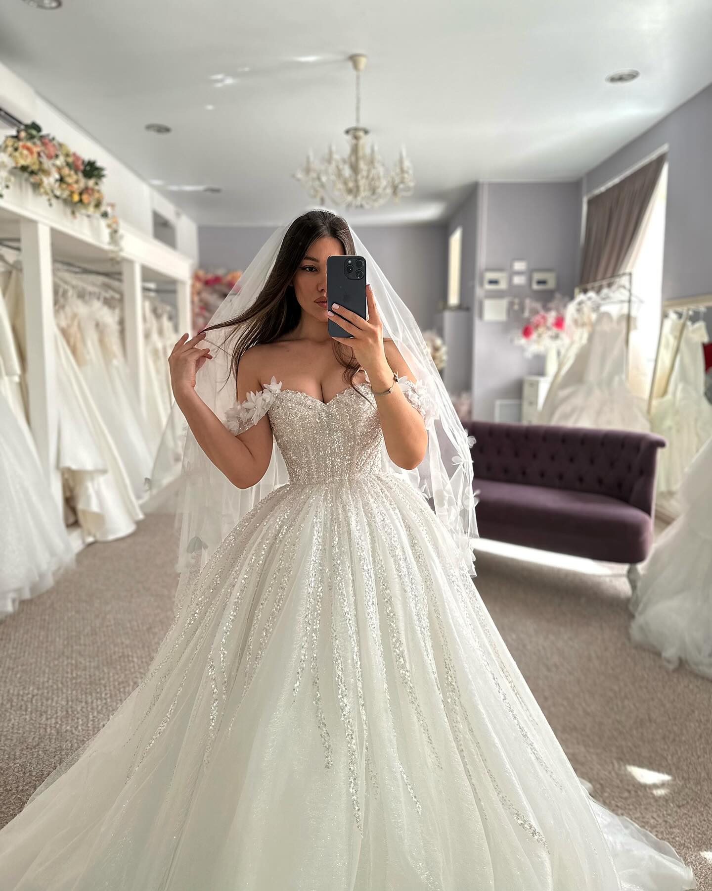 Boho A Line Dress Appliqued Off Shoulder Country Wedding Dresses Sequins Tulle Vestidos Novia Bodice Bridal Gowns Robe De Mariage 0616