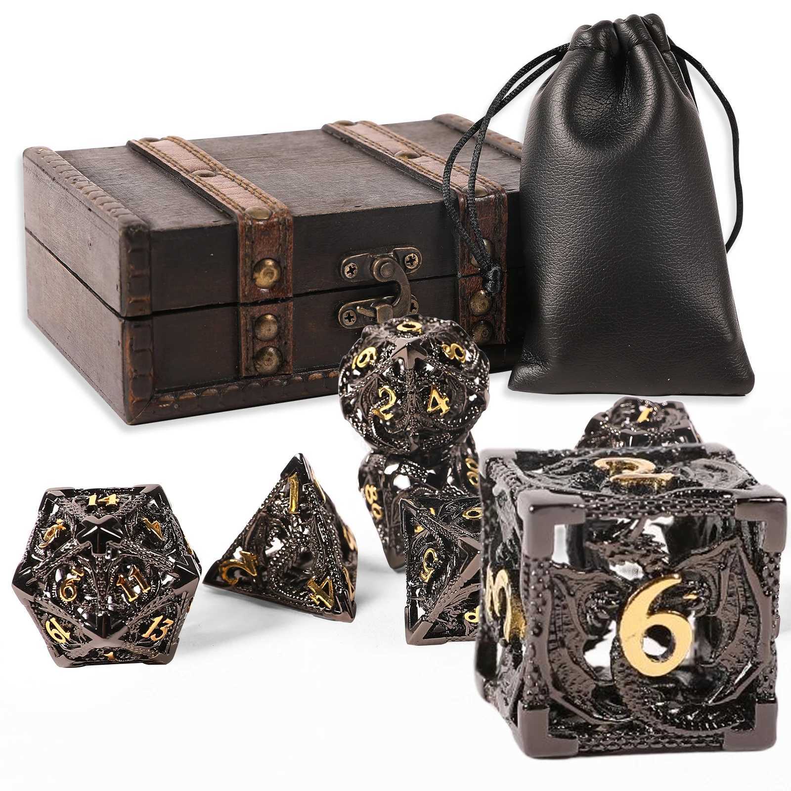 Dice Games Hollow Metal DND Dice 7Pcs Set for Dungeons and Dragons RPG Magic The GatheringD And D Game Dice With Box D D Accesories S2453109