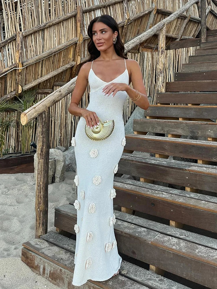 Elegant 3d Flower Sling Maxi Dress Women Deep V-neck Sleeveless Beach Dresses 2024 Summer White Lady Chic High Street Robes 240530