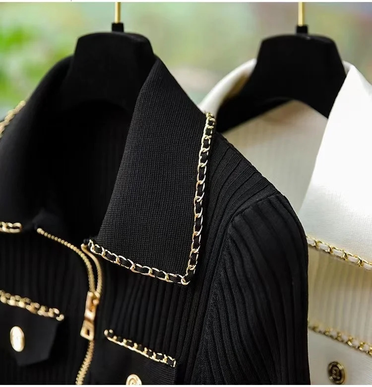Summer Fashion Slim Knitted Tshirt Sweater Women Stylish Chain Buttons Zipup Tees Tops Vintage Elegant Chic Ladies Knitwear 240531