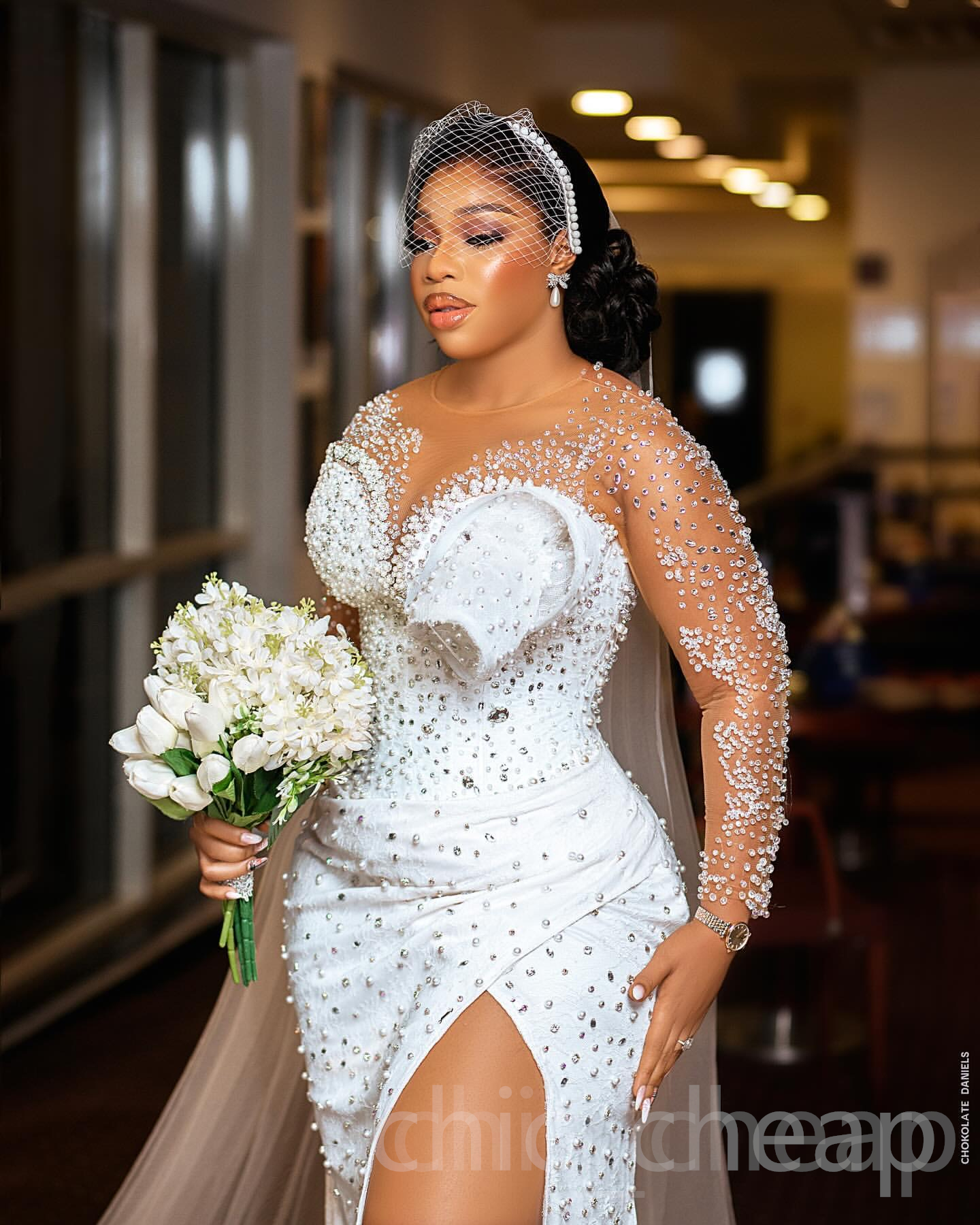 2024 Arabic Aso Ebi Plus Size White Luxurious Mermaid Wedding Dress Pearls Crystals High Split Bridal Gowns Dresses ZJ0266