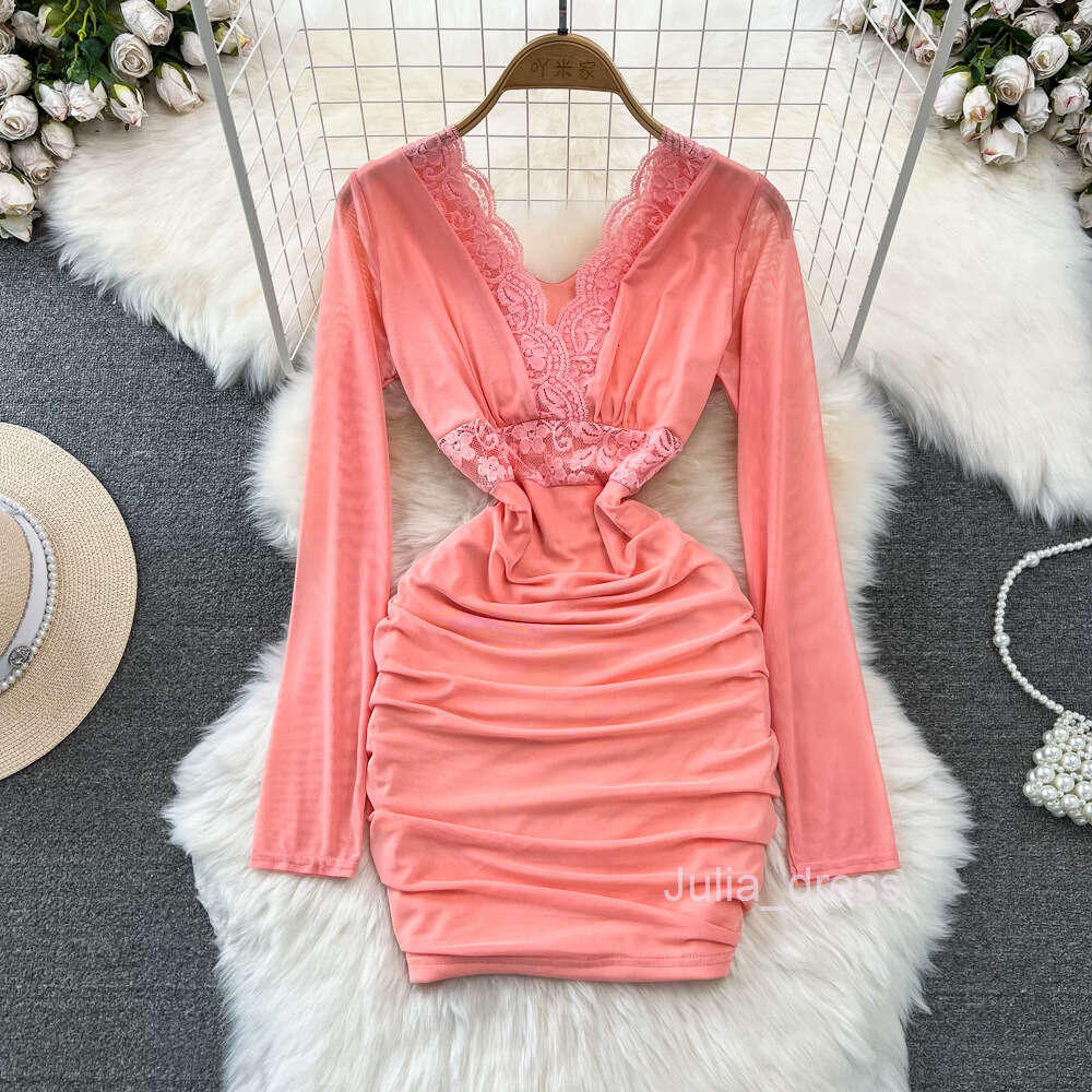 Celebrity Temperament Sexy Nightclub Deep V Lace Hooked Flower Splice with Waist Closure for a Slim and Short Fit Hip Wrap Dress