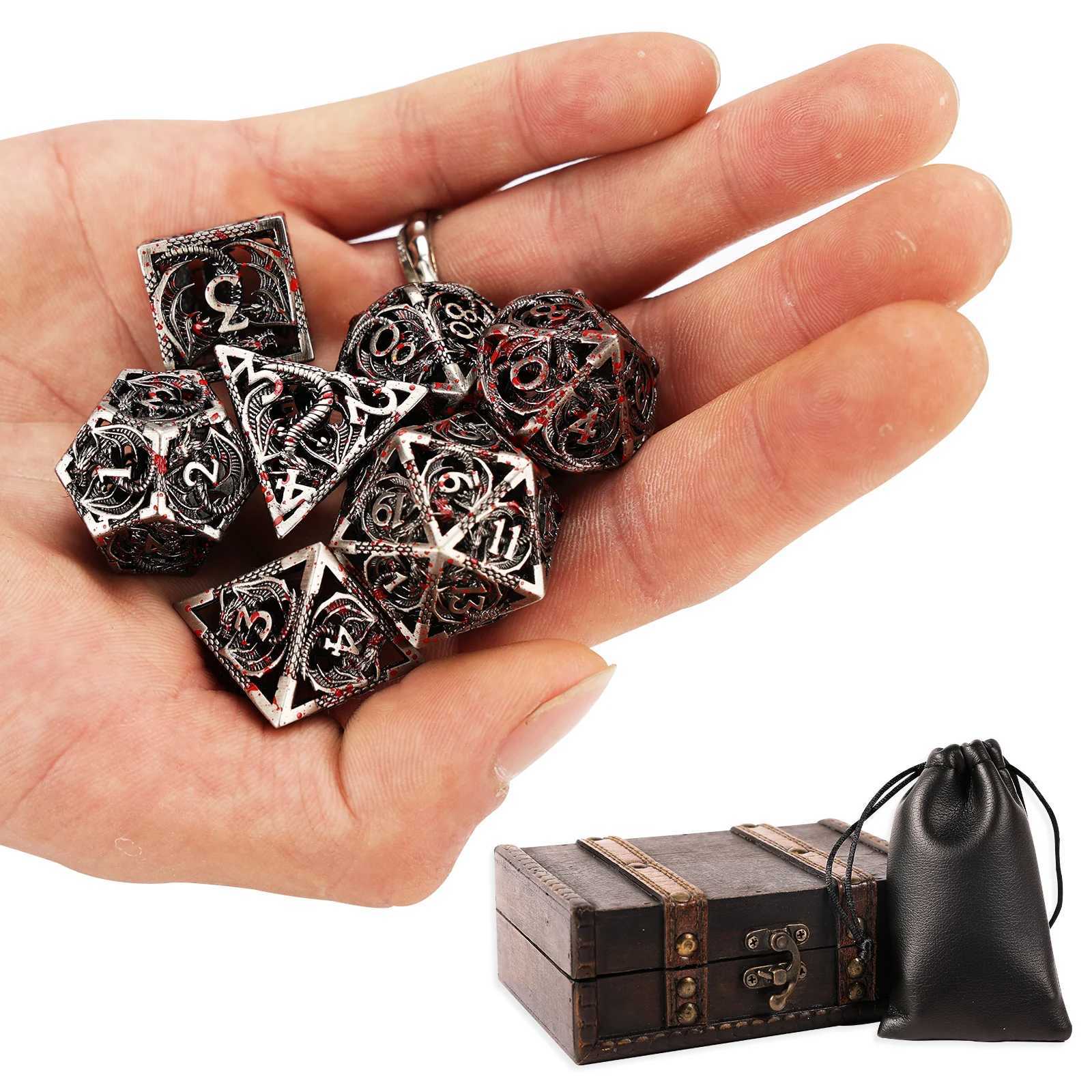 Dice Games Hollow Metal DND Dice 7Pcs Set for Dungeons and Dragons RPG Magic The GatheringD And D Game Dice With Box D D Accesories S2453109