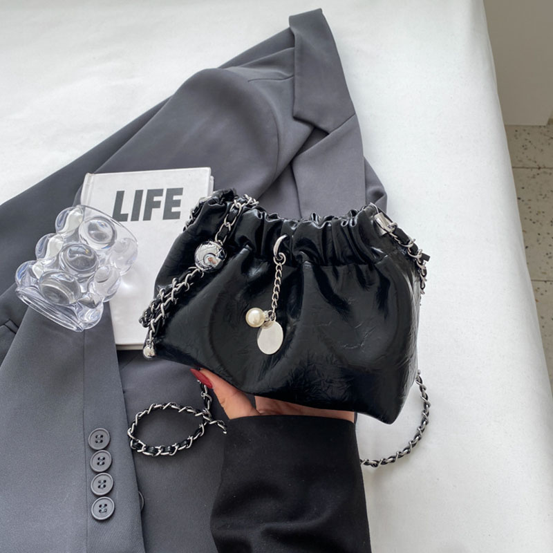 2024 Women Crossbody Chain Bag Shoulder Bag Fashion Stylish Versatile Innovative Design Natural Minimalist Style fashion