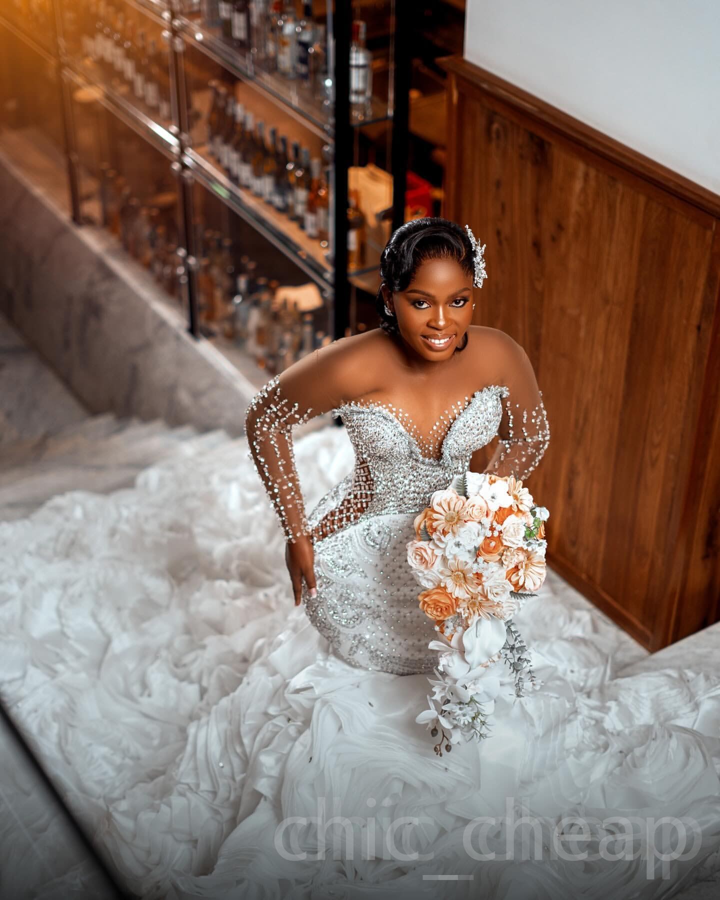 Aso Arabic Ebi Plus Size White Urious Mermaid Wedding Dress Crystals Beaded Tiers Organza Bridal Gowns Dresses ZJ Es B0313