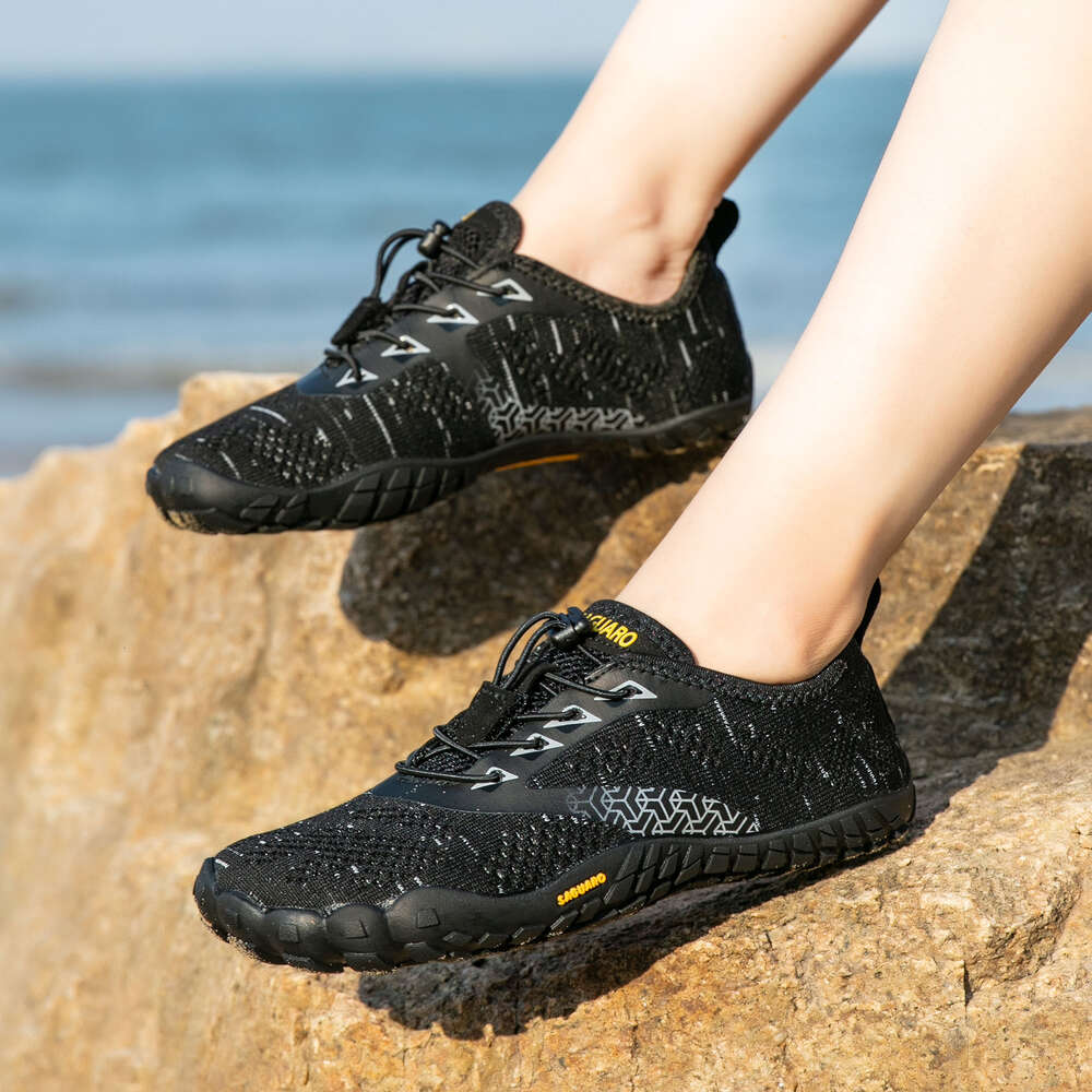 Ddmyoutdoor Big Size Men S Summer Barefoot Men Sneakers Ankle Plush Hiking Boots Light Breath Sporting Beach Shoes