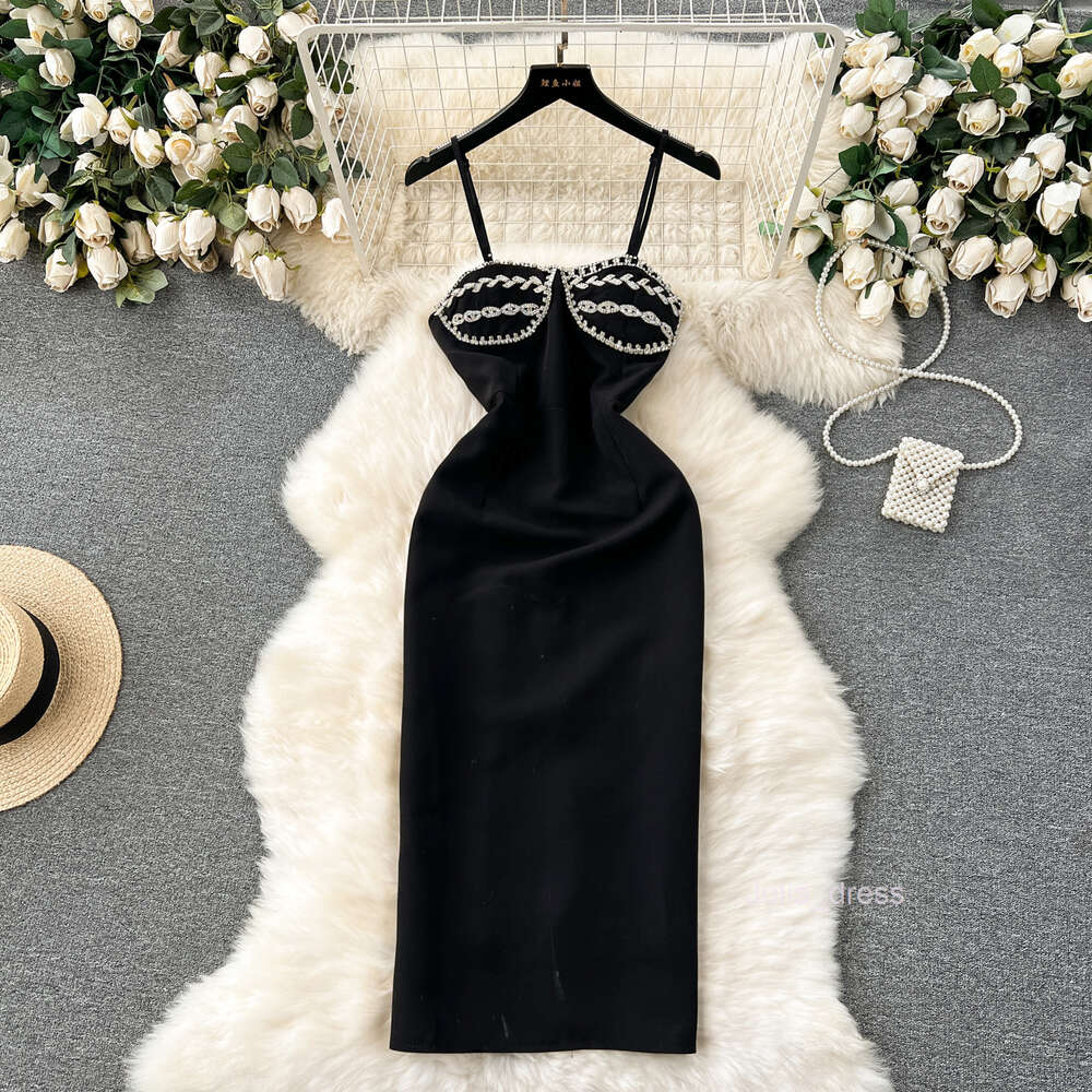 Sexy Heavy Industry Diamond Embedding Bra and Strap Dress for Women Small and Luxury Slim Fit Slimming and Hip Covering Style French Dress