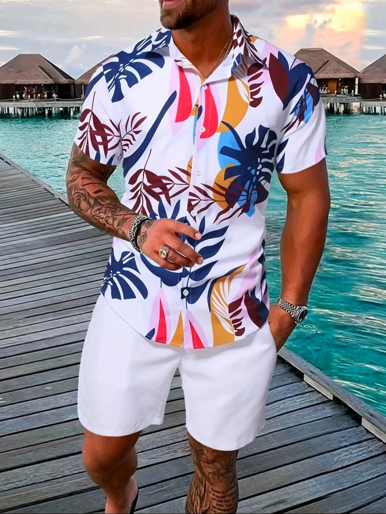 MenA Spring And Fall 2Piece BeachStyle ShortSleeved ButtonDown Lapel TShirt Shorts drawstring Casual Business Sports suit 240531