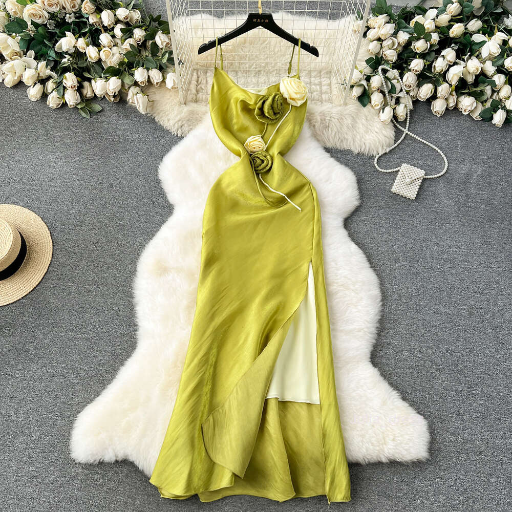 High end luxurious high-end light luxury niche three-dimensional flower slim fit long sexy slit knee high suspender dress for women