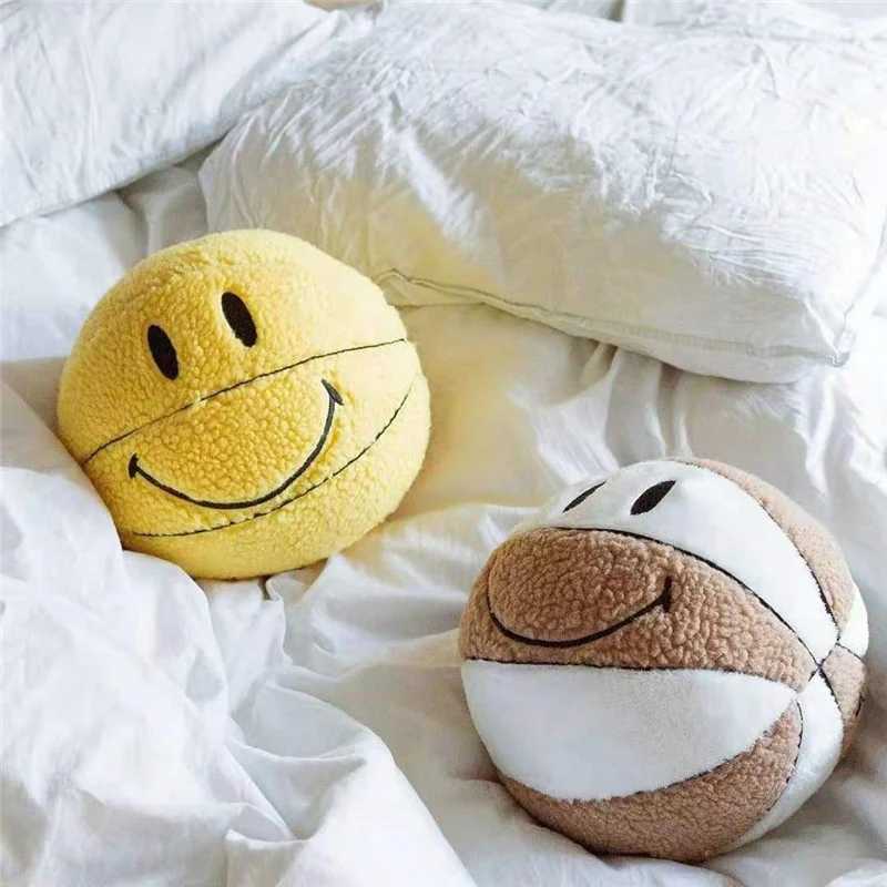 Stuffed Plush Animals 32cm Creative Smile Ball Plush Toy Cute Basketball Pillow Car Home Basketball Doll Ball Ventilation Opening Throwing Doll Pillow