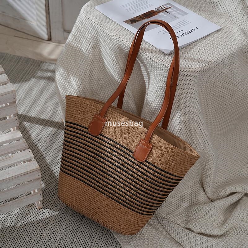 Fashion Women's Handbag Retro Shoulder Bag Designer Women's Grass Woven Bag Single Shoulder Woven Bag Large Capacity Women's Beach Bag