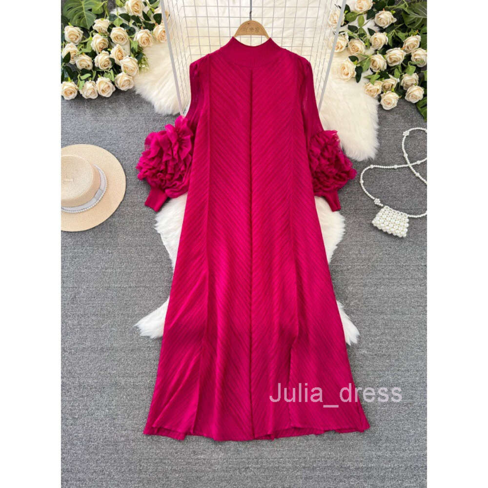 Luxury and socialite temperament three houses wrinkled lantern long sleeved stand up collar loose A-line solid color dress elegant long skirt