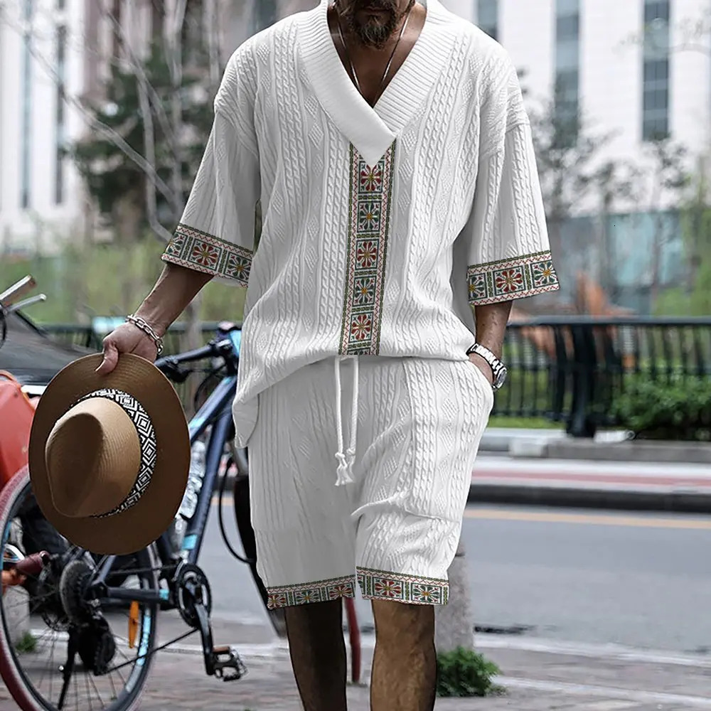 Summer Mens Suit Japanese And Korean Style Stripes Color Matching Loose Large Size Casual Clothing Twopiece Set 240531