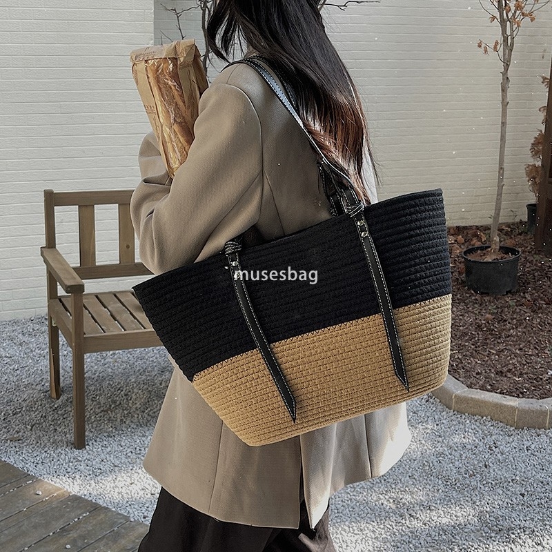 Designer Women's High Quality and Practical Large Capacity Cotton Thread Woven Bag New French Retro Handheld Grass Woven Bag Versatile Commuter T