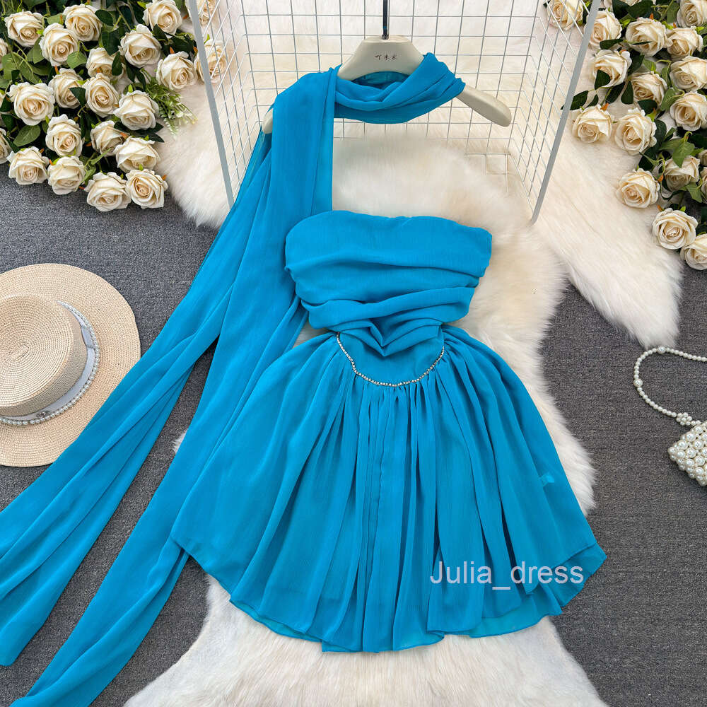 Fashionable socialite temperament sleeveless strapless waist cinching slim and small figure A-line fluffy mesh dress summer dress
