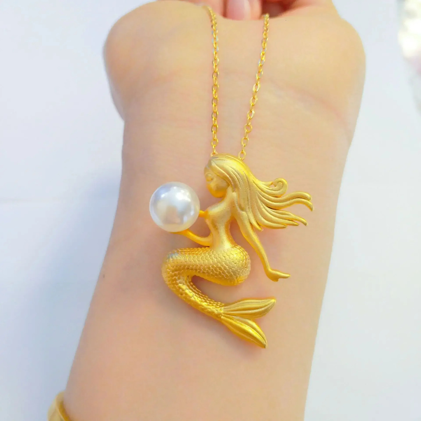 High quality womens fashion trend 24k necklace pearl mermaid pendant 999 gold necklace pure gold AU750 240528