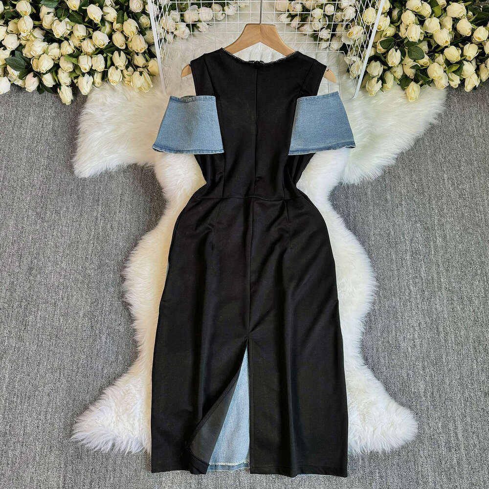 French slimming V-neck off shoulder denim patchwork dress 2024 summer temperament contrasting color high-end slimming temperament dress