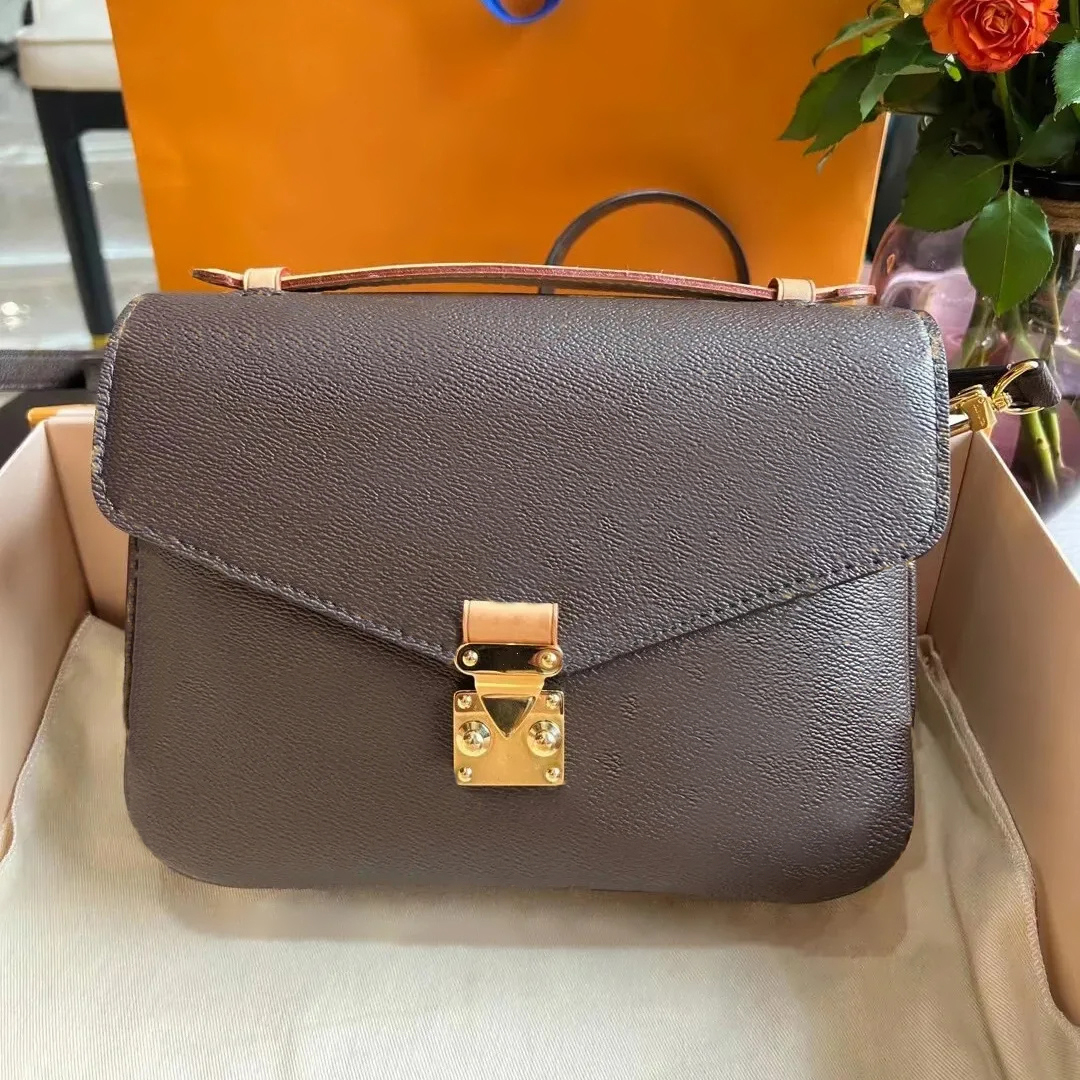 luxury metis envelope messenger wallets designer bag pochette women genuine leather men louievuitton louis vittone vuttons vuittonpurse viutton vuitonn lvs V12Q