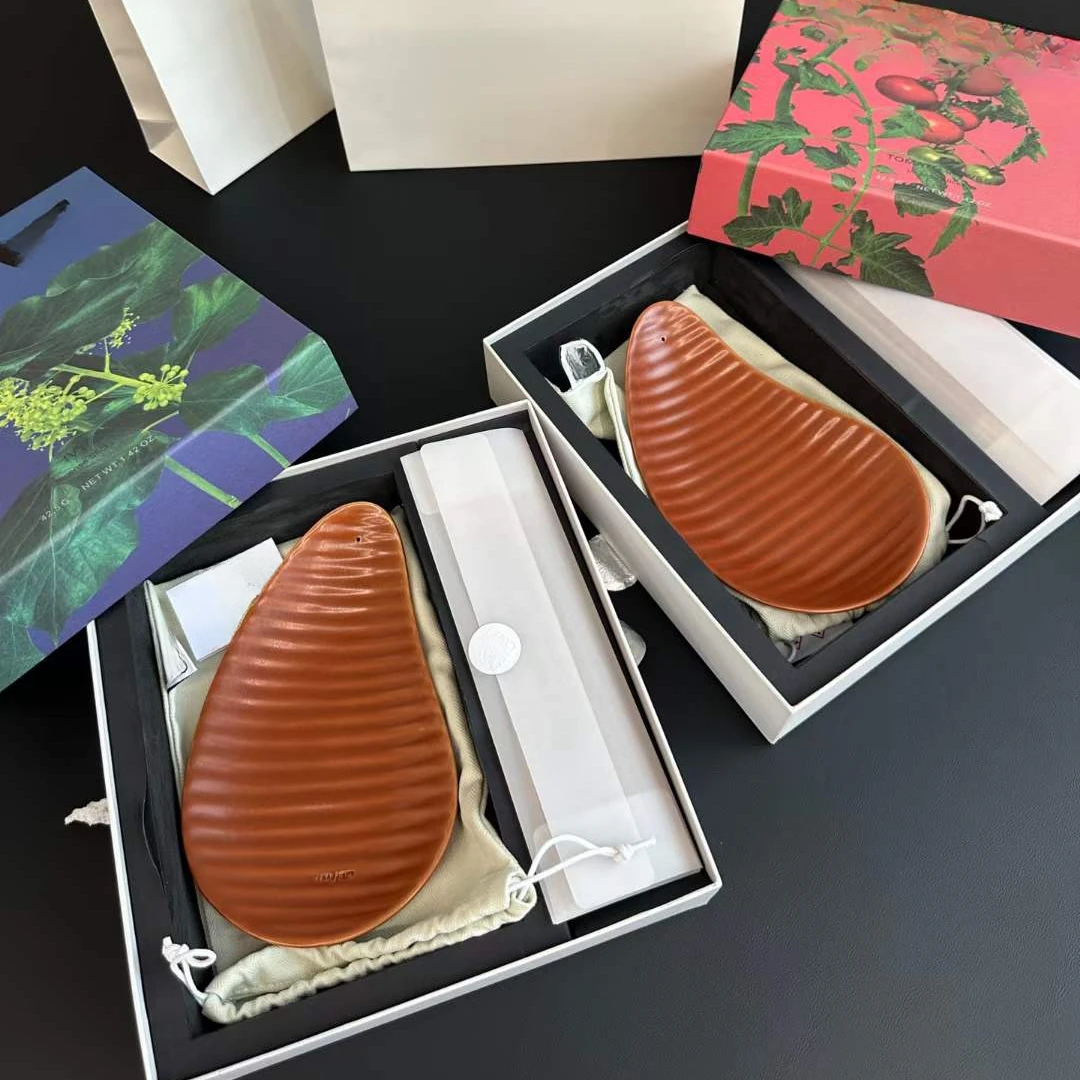 Tomato Leaf Ivy Line Fragrance Ceramic Tray Aromatherapy Set Gift Box Candle Aromatherapy Christmas Gift
