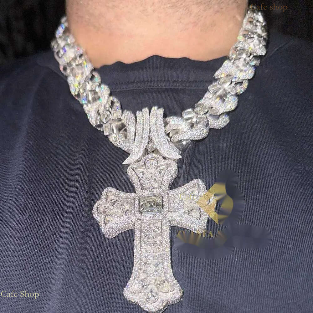 Designer Jewelry S Sier Mosonite Necklace Cross Pendant Cuban Link Chain with Seconds Over Tester Iced Out Vvs Moissanite Dia