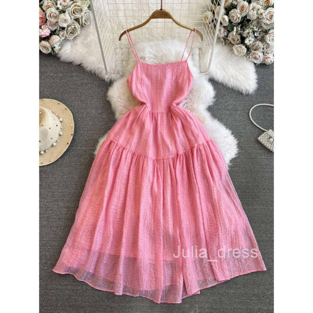 French Hepburn style pink back strap with waistband for slimming A-line suspender dress seaside vacation big swing long skirt