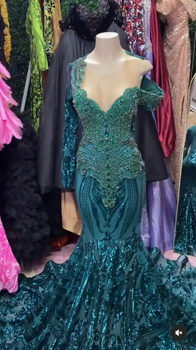 hunter green Mermaid Prom Dresses Crystals Beaded Evening Gowns black girl Long Sleeve Sexy Pageant Birthday Party Dress