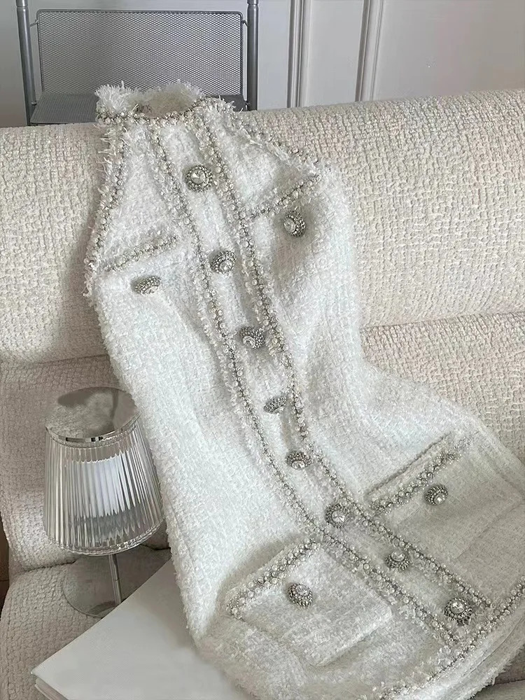 UCXQ sweet Beaded Hanging Neck Button Dress Sexy Backless Diamond Waist Tweed Short Dresses Women Spring Summer 23A8287 240529