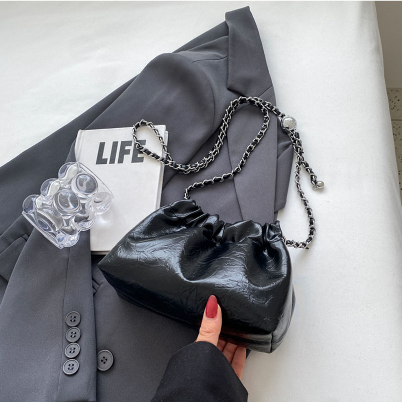 2024 Women Crossbody Chain Bag Shoulder Bag Fashion Stylish Versatile Innovative Design Natural Minimalist Style fashion