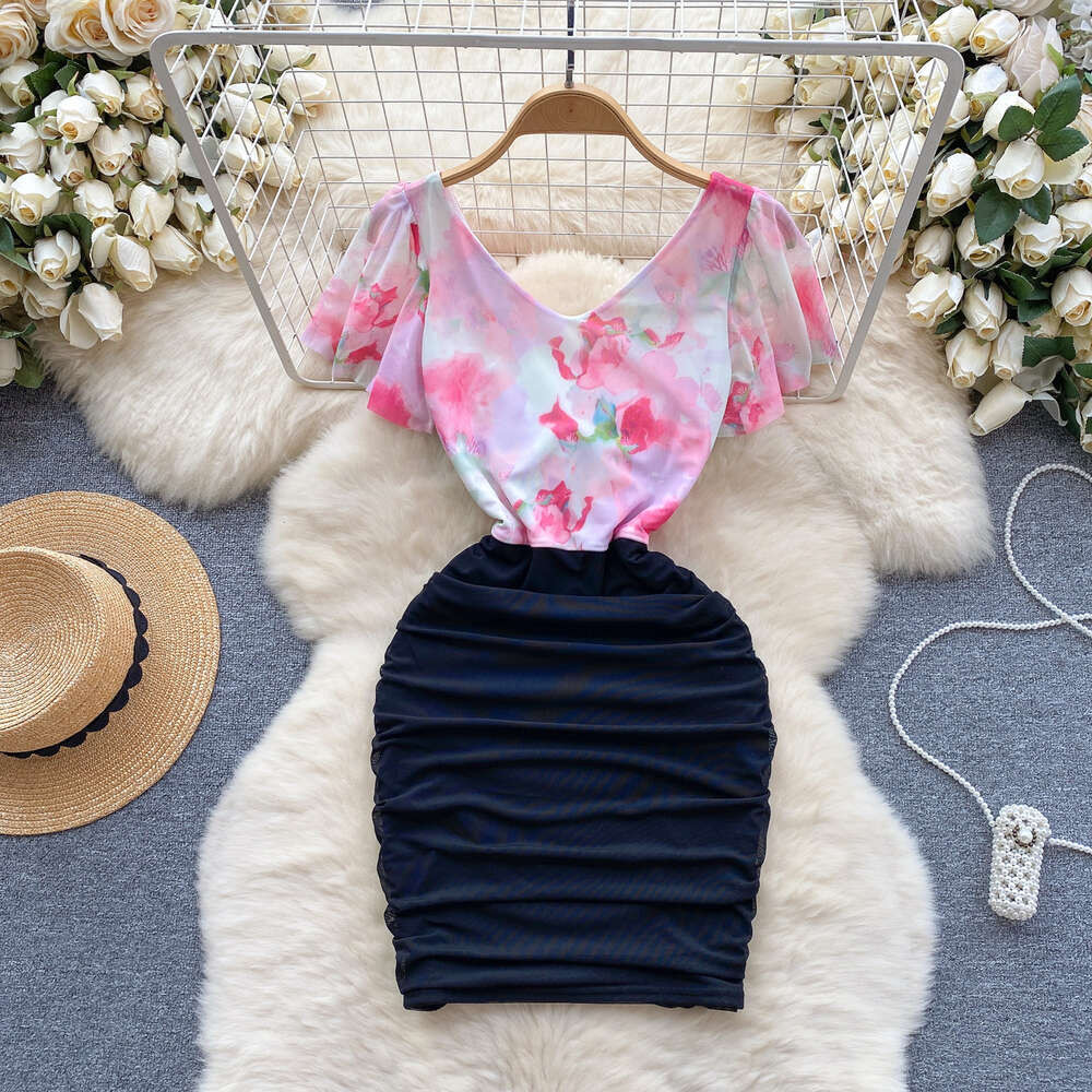 Nightclub womens sexy deep V-neck niche color blocking splicing waist tightening slimming sexy buttocks wrapped skirt small stature dress